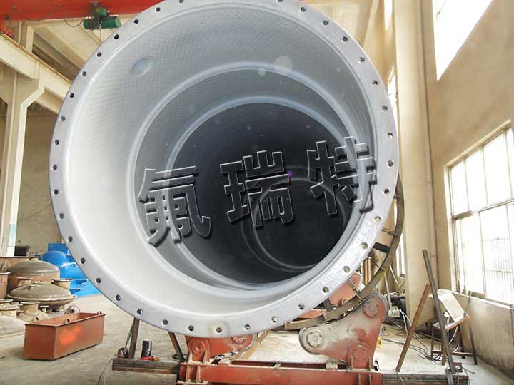 鋼襯塑儲(chǔ)罐、反應(yīng)釜